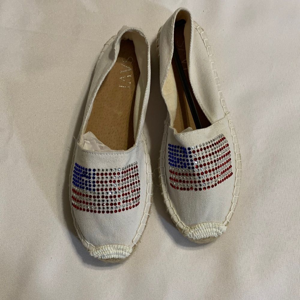 Savi Size 38 - Size 7 Americana slip on Loafers